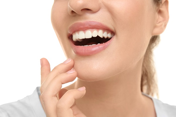 How Dental Bonding Is Used To Fix Damaged Teeth
